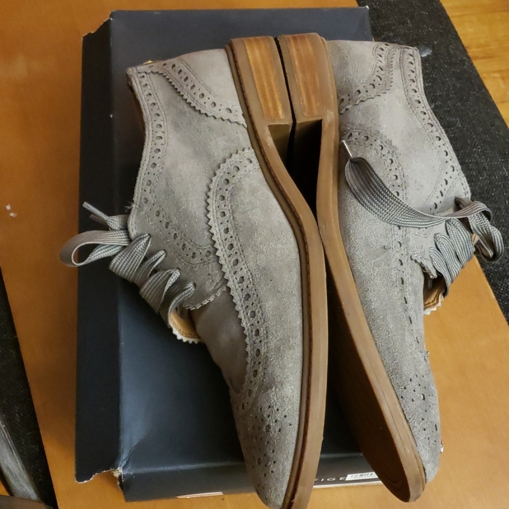 Tommy Hilfiger Gray flat Shoe Size 9M - Picture 3 of 8